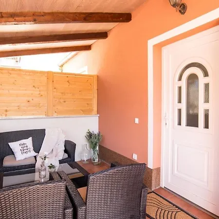 Kuca S Bazenom Emanuela Poreč